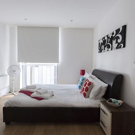 Times Square Serviced Apartments London Exterior photo