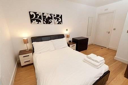 Times Square Serviced Apartments London Exterior photo